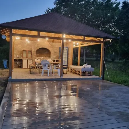 Hoopovo House Fruska Gora * Irig