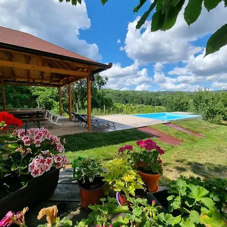 Hoopovo House Fruska Gora * Irig