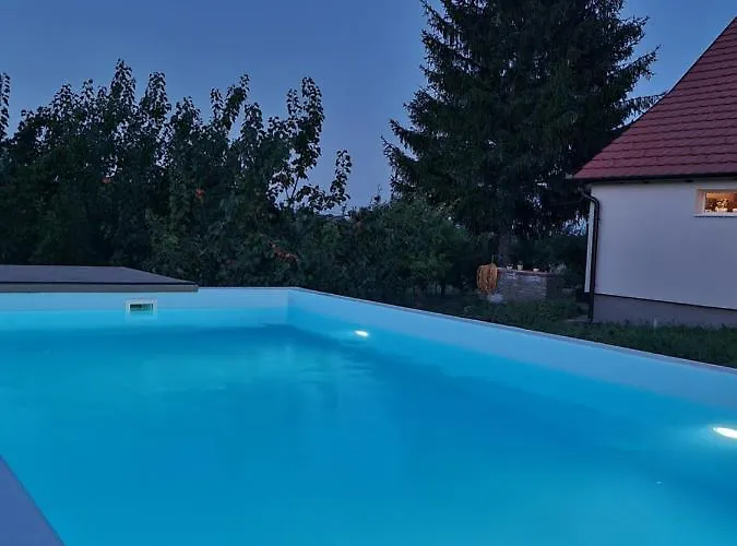 Hoopovo House Fruska Gora Вилла Irig