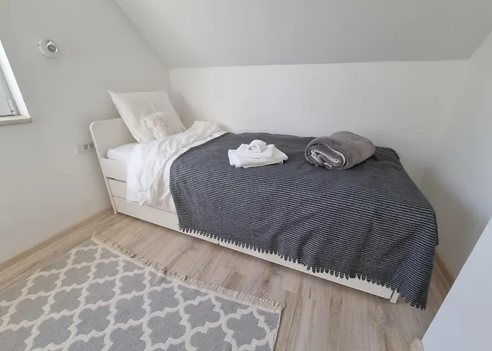 Hoopovo House Fruska Gora Вилла