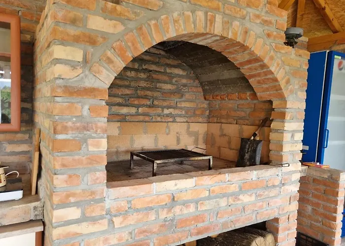 Hoopovo House Fruska Gora Irig